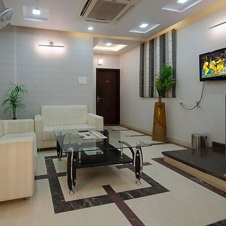 Hotel Central Residency Варанаси Экстерьер фото