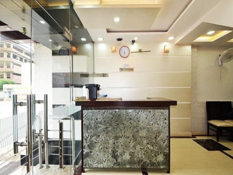 Hotel Central Residency Варанаси Экстерьер фото